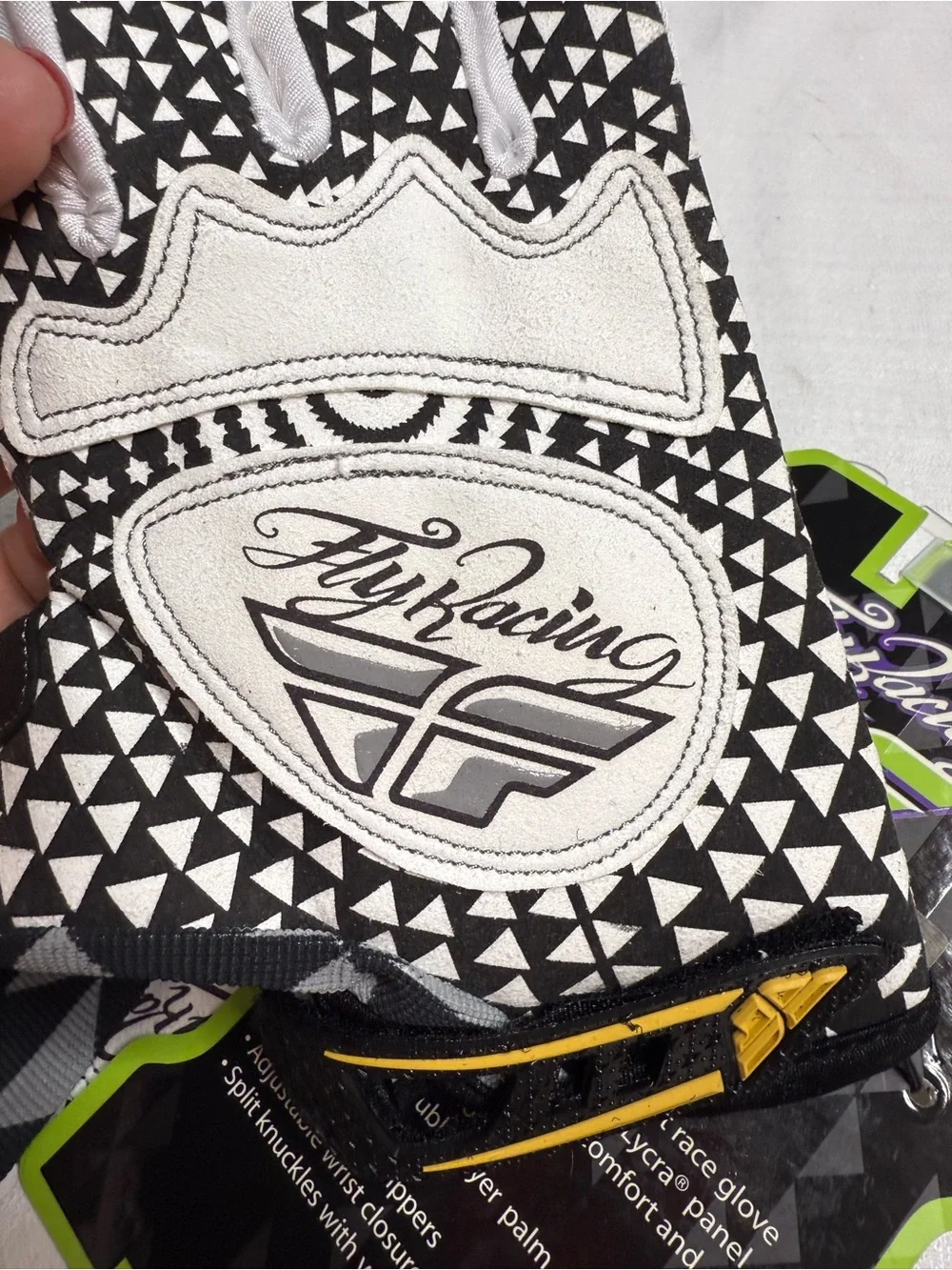 Fly Racing Ladies Kinetic Gloves Black White Yellow Motocross Riding XXL-10 NWT